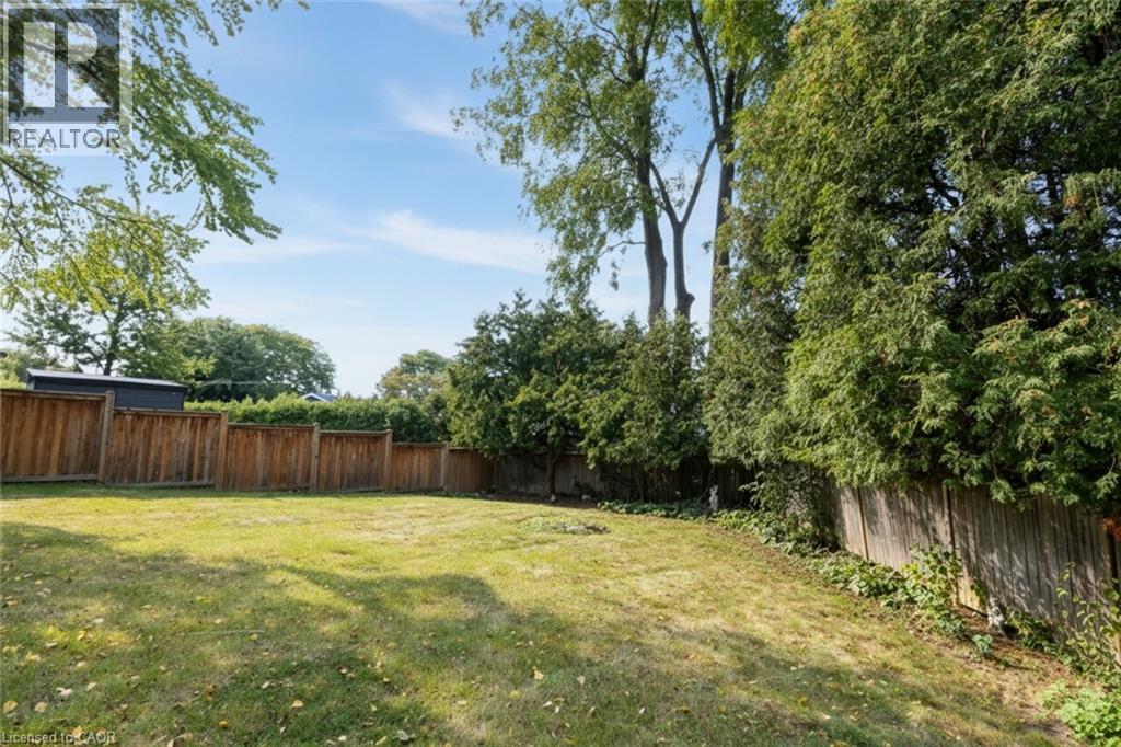 715 Bateman Court, Burlington, Ontario  L7T 4K5 - Photo 48 - 40866056