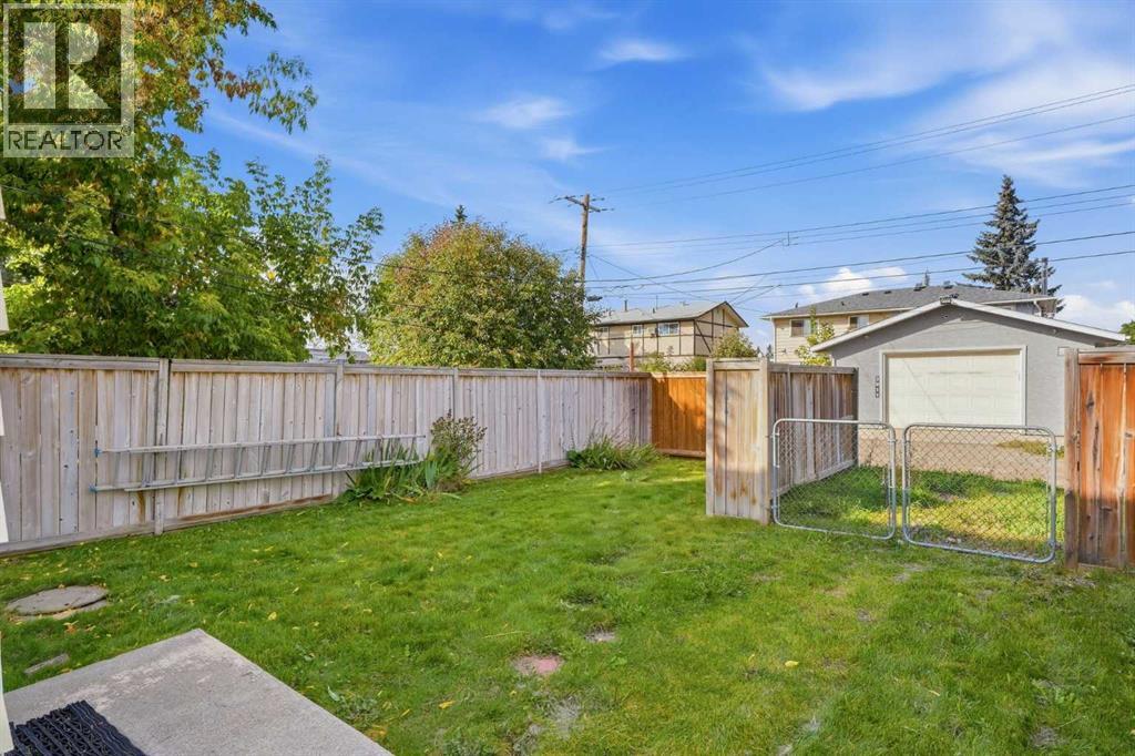 3012 Dover Crescent SE, Calgary, Alberta  T2B 1V2 - Photo 19 - A2345502