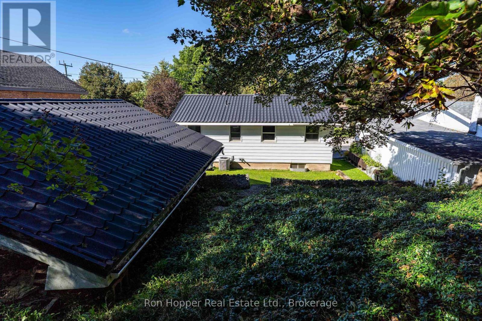 775 8th Avenue E, Owen Sound, Ontario  N4K 3A5 - Photo 12 - X13823856