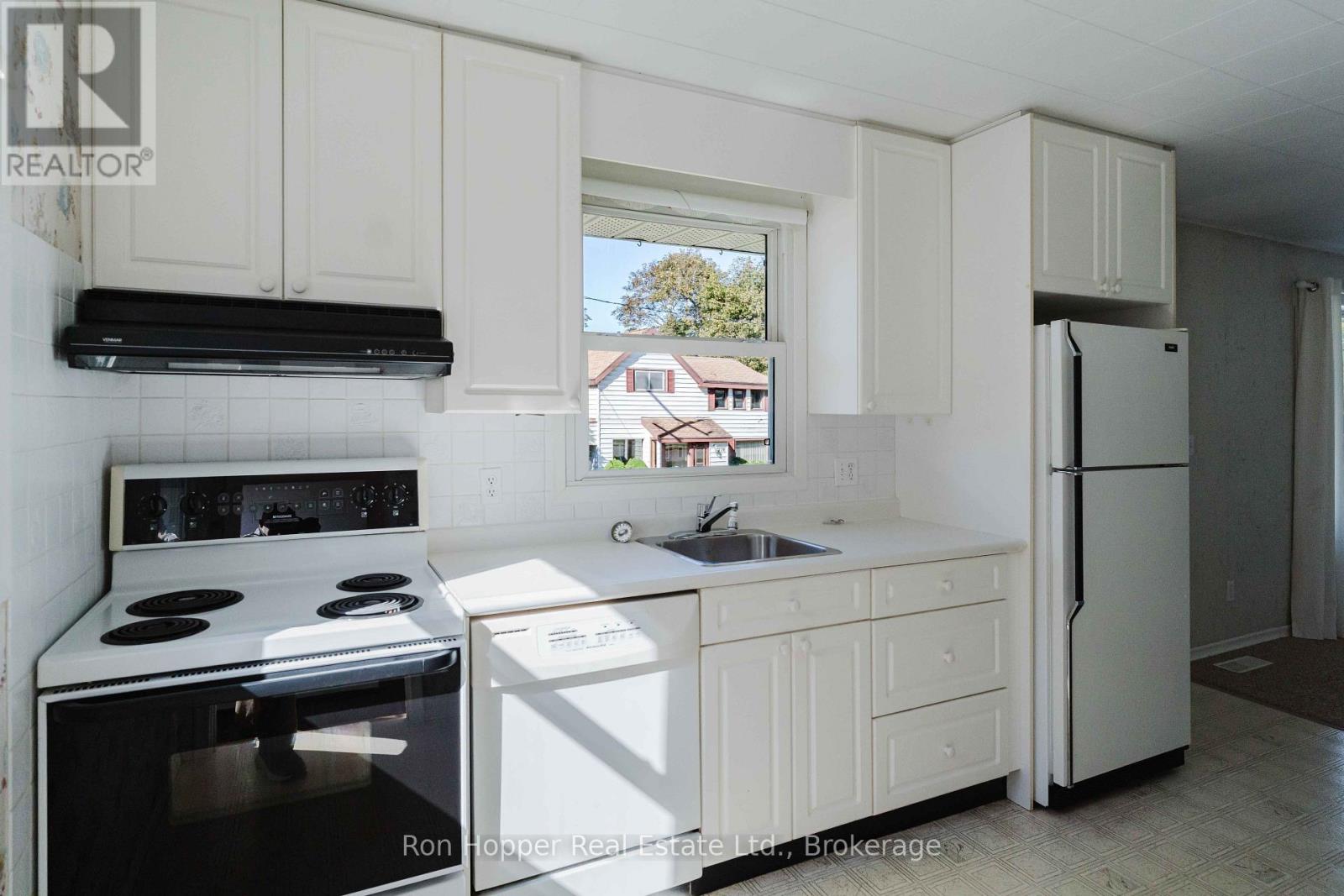 775 8th Avenue E, Owen Sound, Ontario  N4K 3A5 - Photo 13 - X13823856
