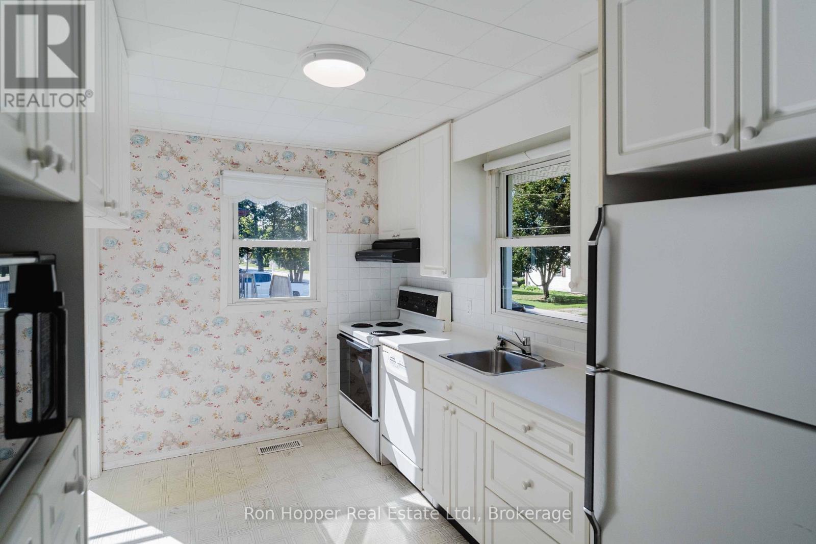 775 8th Avenue E, Owen Sound, Ontario  N4K 3A5 - Photo 15 - X13823856