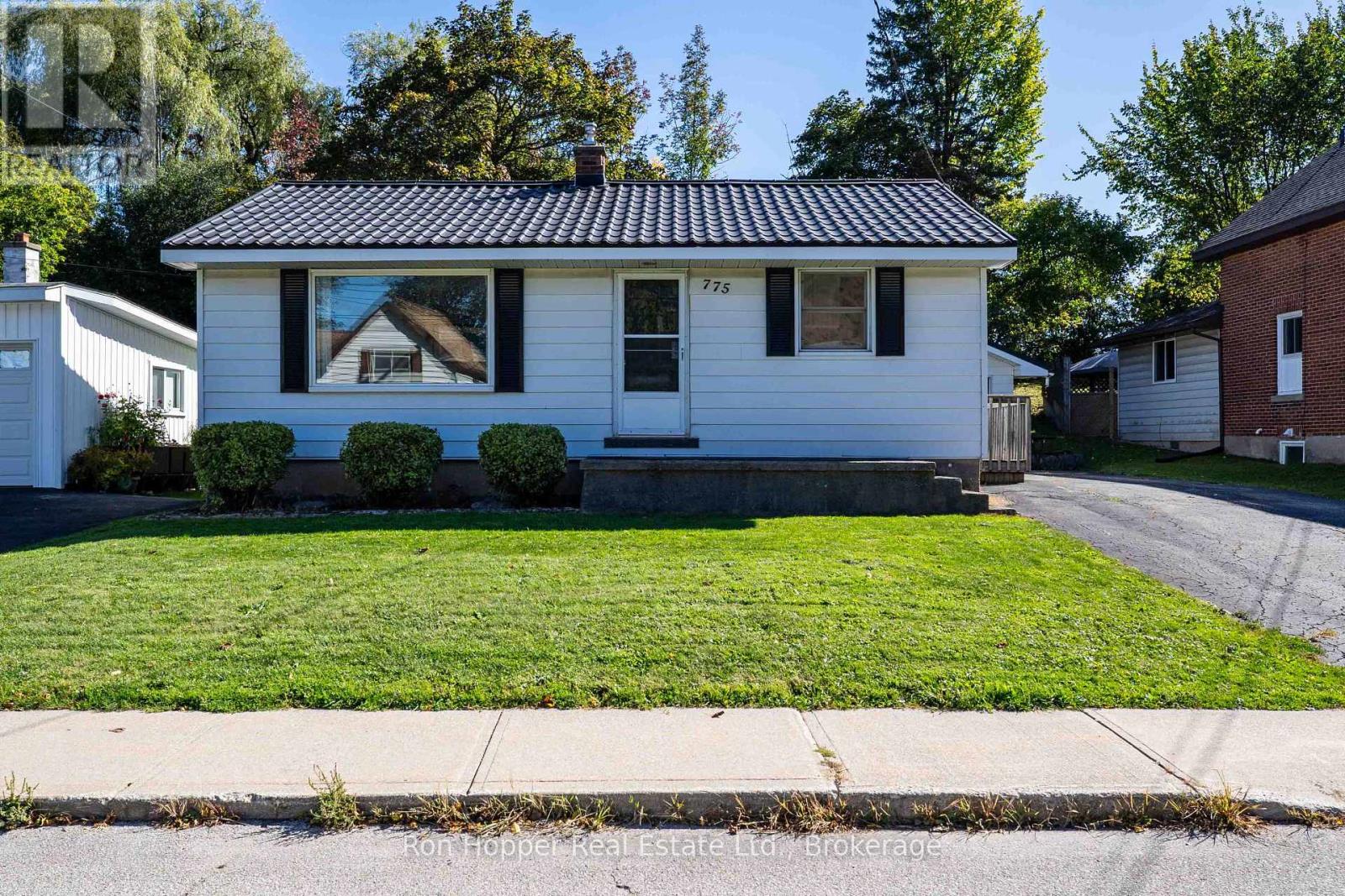 775 8th Avenue E, Owen Sound, Ontario  N4K 3A5 - Photo 44 - X13823856