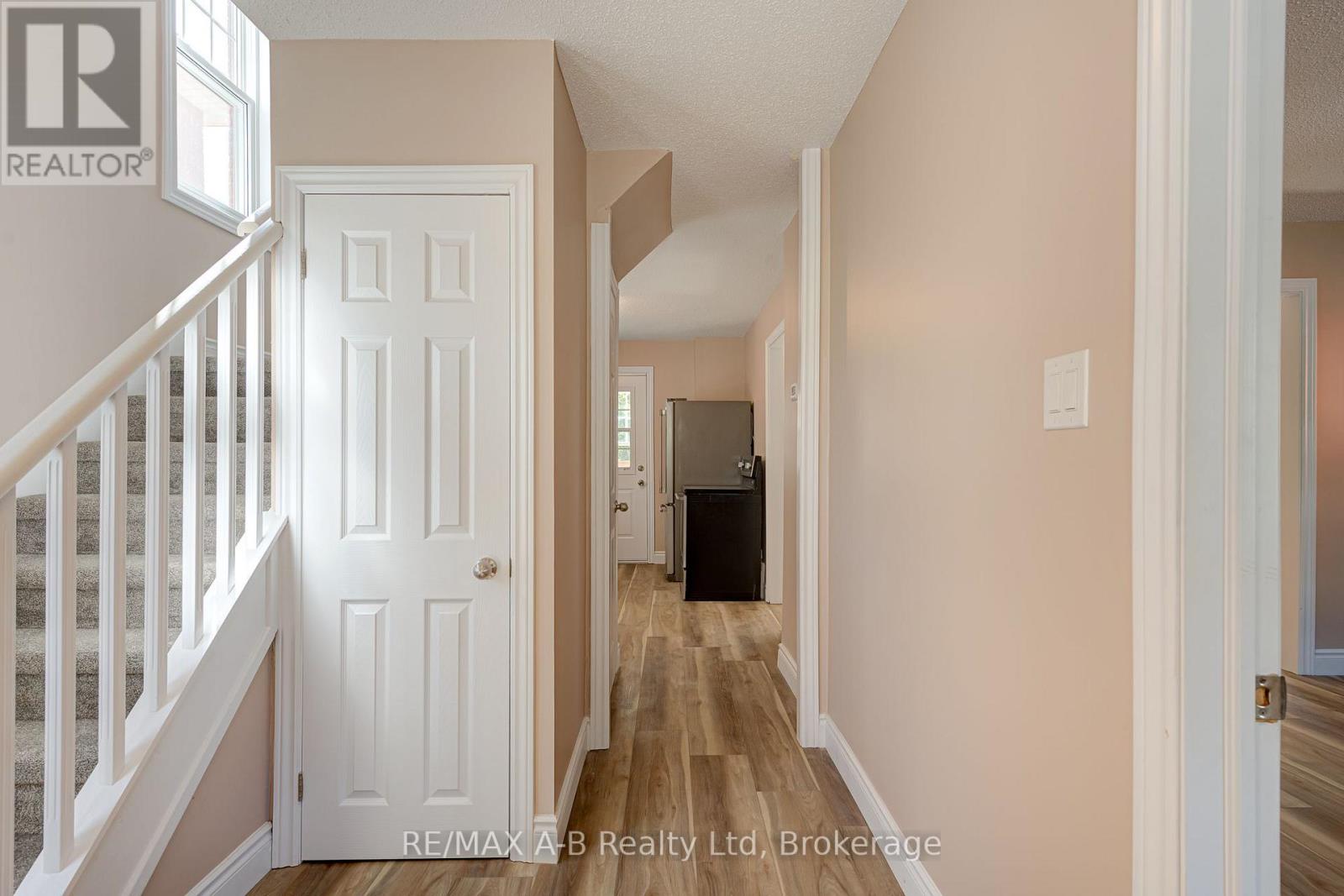 341 Ontario Street, Stratford, Ontario N5A 3H7 - Photo 10 - X13824092