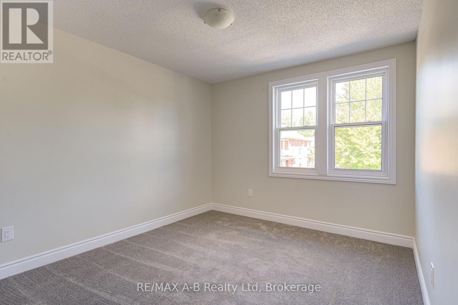 341 Ontario Street, Stratford, Ontario N5A 3H7 - Photo 21 - X13824092
