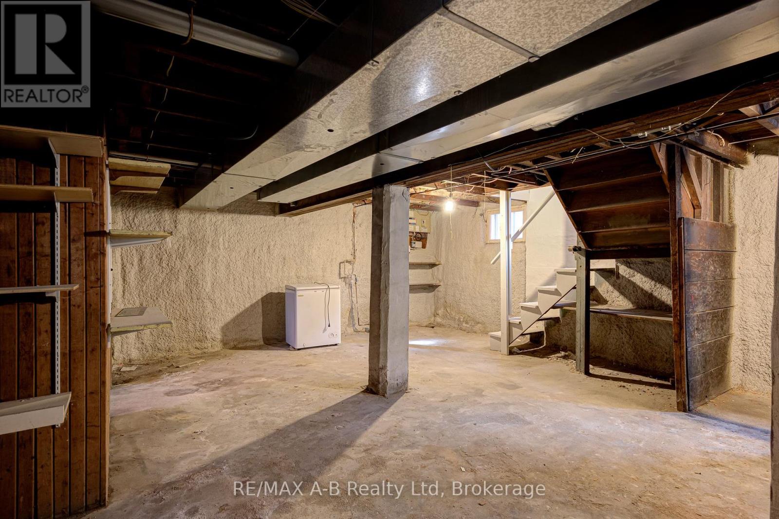 341 Ontario Street, Stratford, Ontario N5A 3H7 - Photo 34 - X13824092