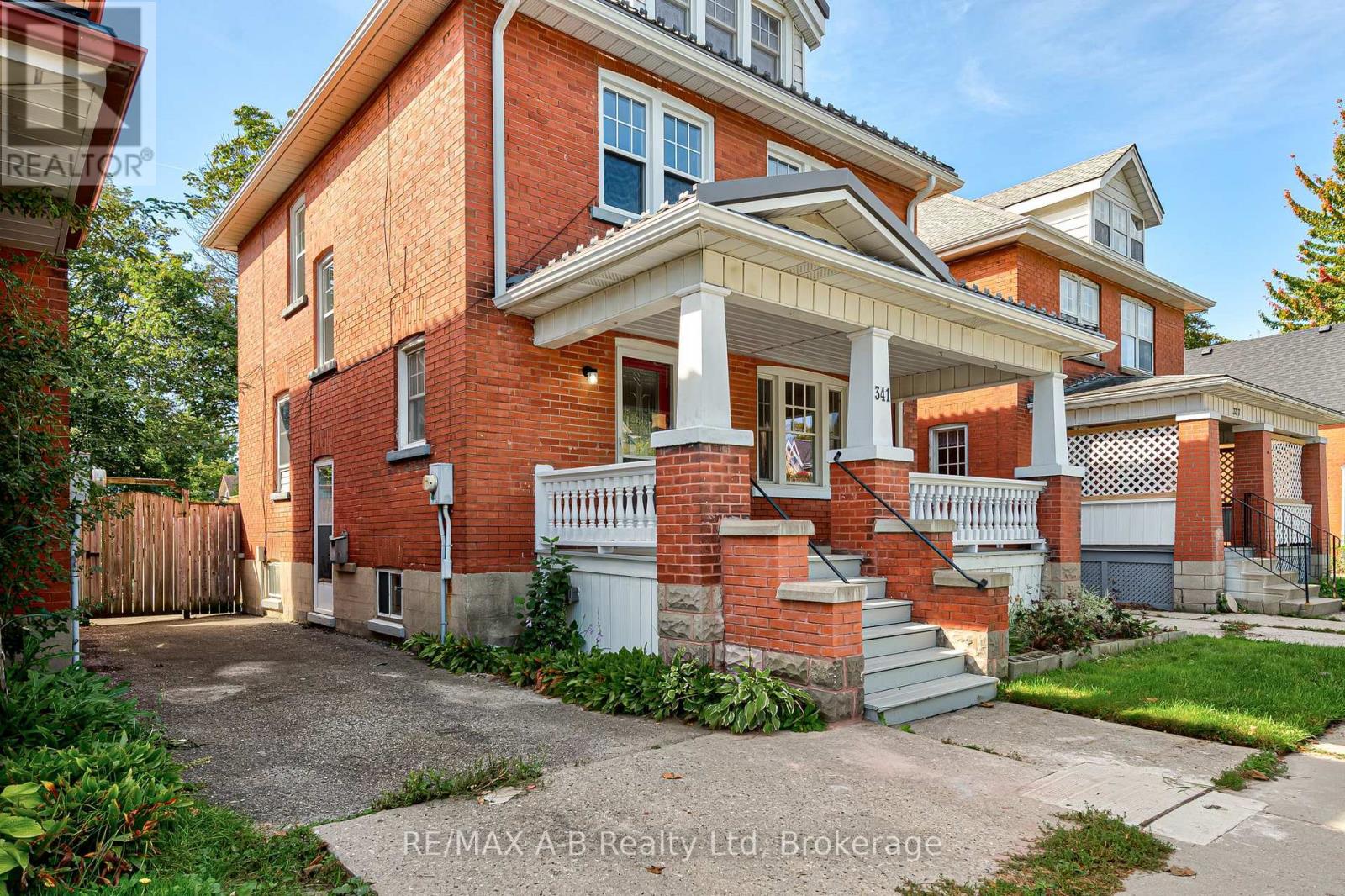 341 Ontario Street, Stratford, Ontario N5A 3H7 - Photo 4 - X13824092