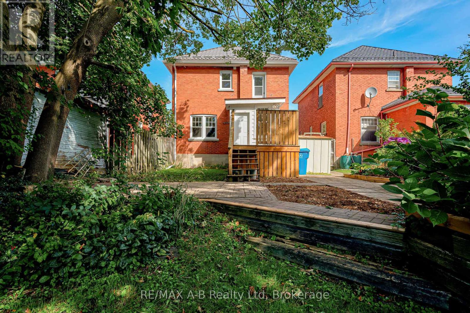 341 Ontario Street, Stratford, Ontario N5A 3H7 - Photo 40 - X13824092
