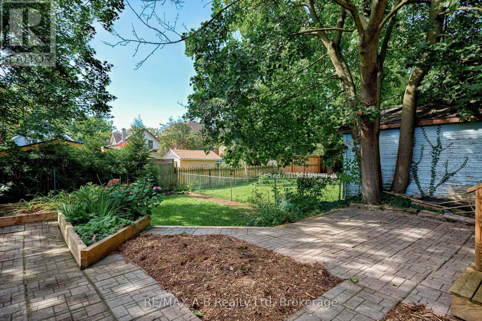 341 Ontario Street, Stratford, Ontario N5A 3H7 - Photo 45 - X13824092