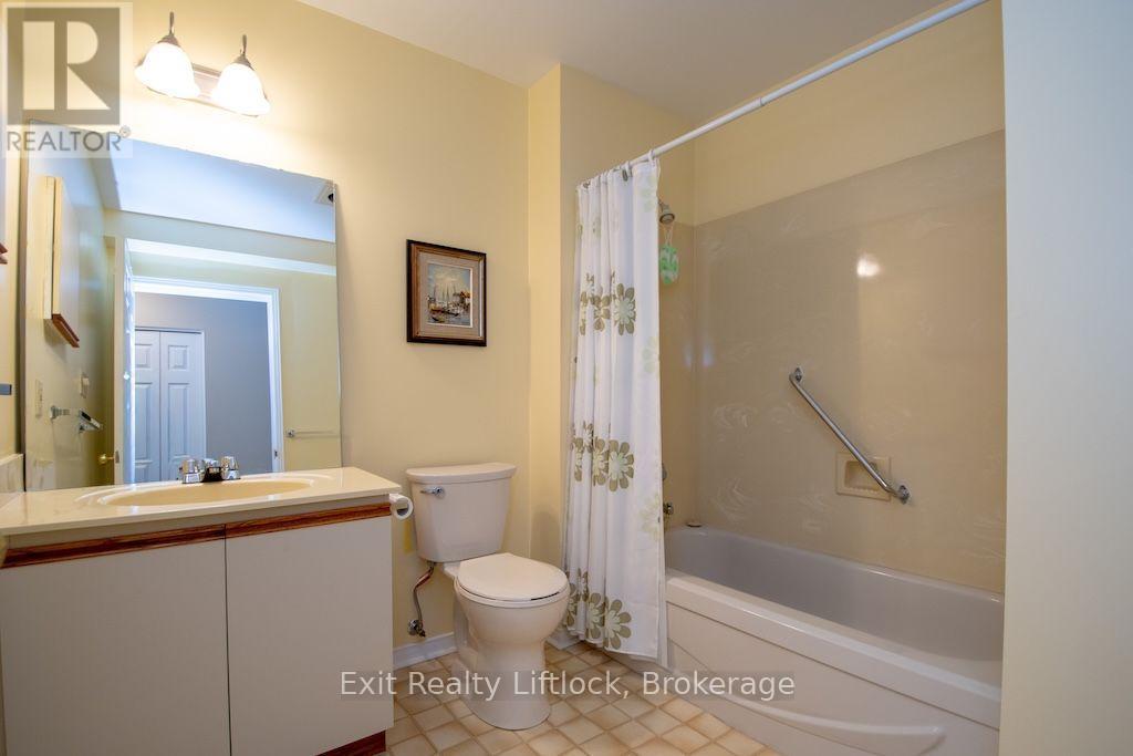 202 C - 1099 Clonsilla Avenue, Peterborough, Ontario  K9J 8L8 - Photo 19 - X13823988