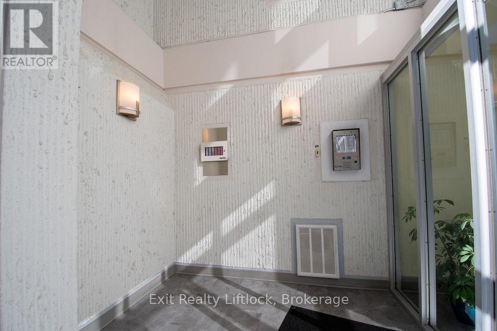 202 C - 1099 Clonsilla Avenue, Peterborough, Ontario  K9J 8L8 - Photo 26 - X13823988