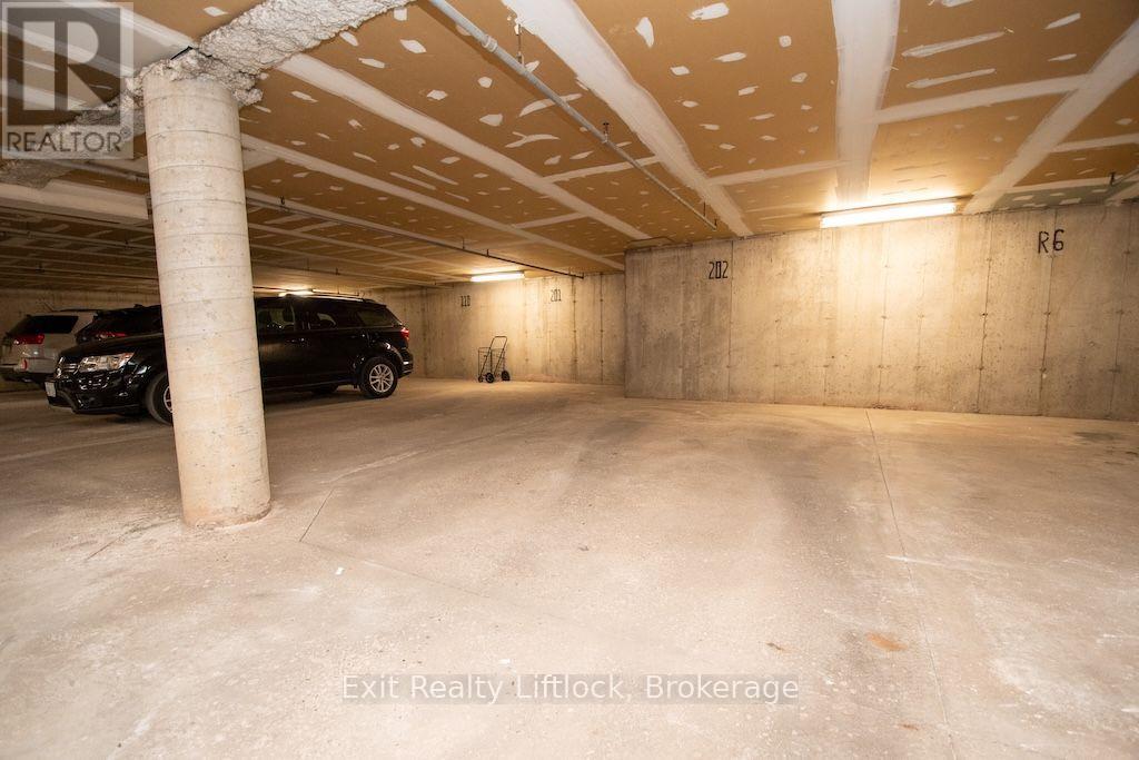 202 C - 1099 Clonsilla Avenue, Peterborough, Ontario  K9J 8L8 - Photo 30 - X13823988