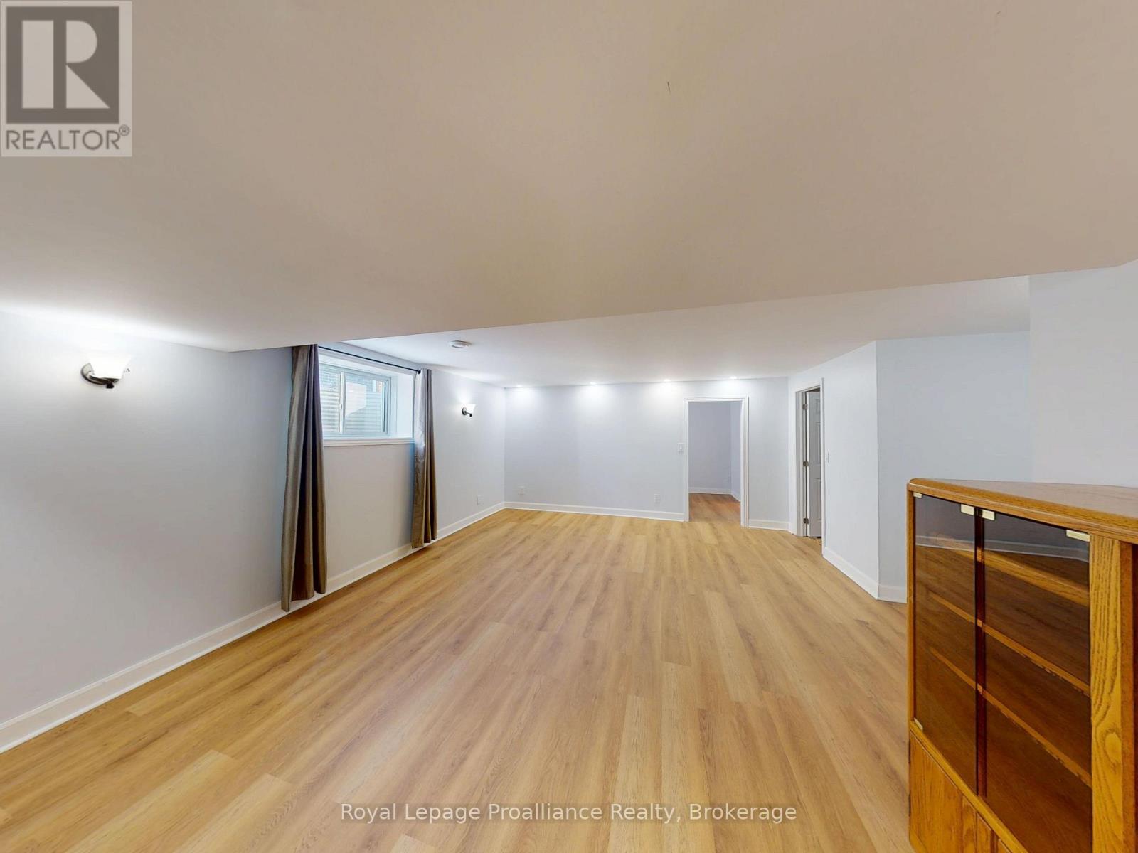 38 Mercedes Drive, Belleville (Belleville Ward), Ontario  K8N 0B7 - Photo 22 - X13824100