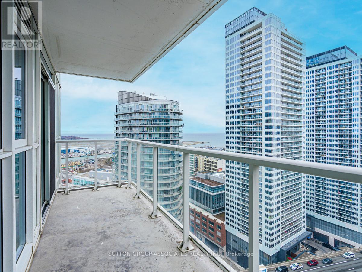 2808 - 75 Queens Wharf Road, Toronto, Ontario  M5V 0J8 - Photo 17 - C13823754