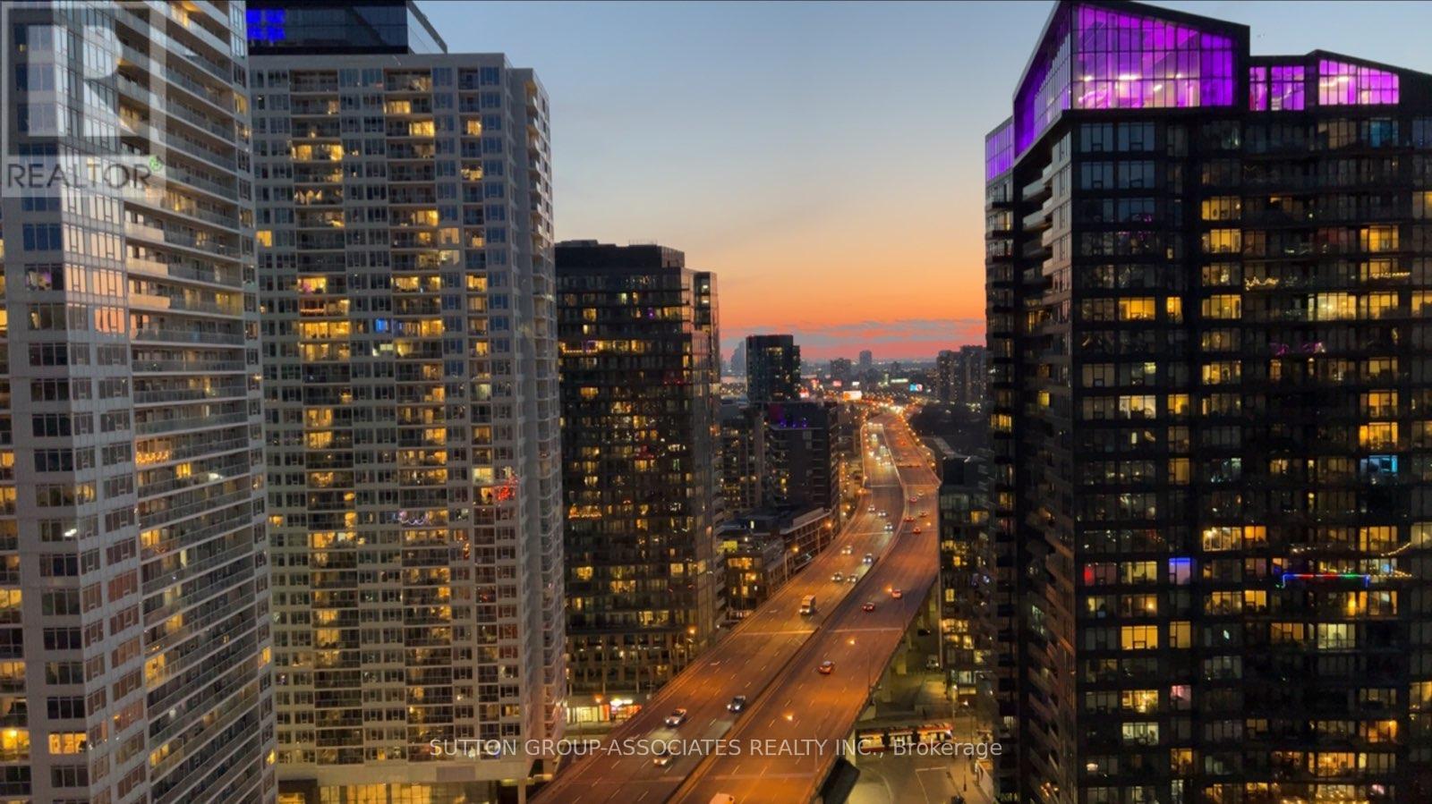 2808 - 75 Queens Wharf Road, Toronto, Ontario  M5V 0J8 - Photo 19 - C13823754
