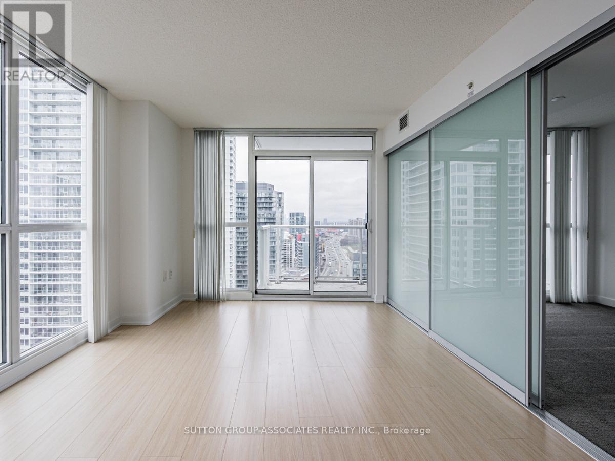 2808 - 75 Queens Wharf Road, Toronto, Ontario  M5V 0J8 - Photo 5 - C13823754
