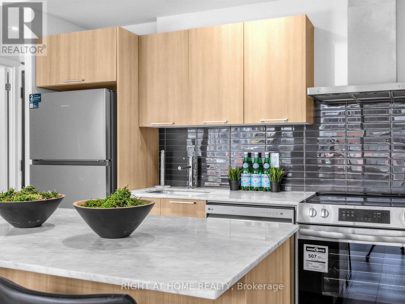 708 - 650 King Street West Street W, Toronto, Ontario  M5V 1M5 - Photo 12 - C13823774