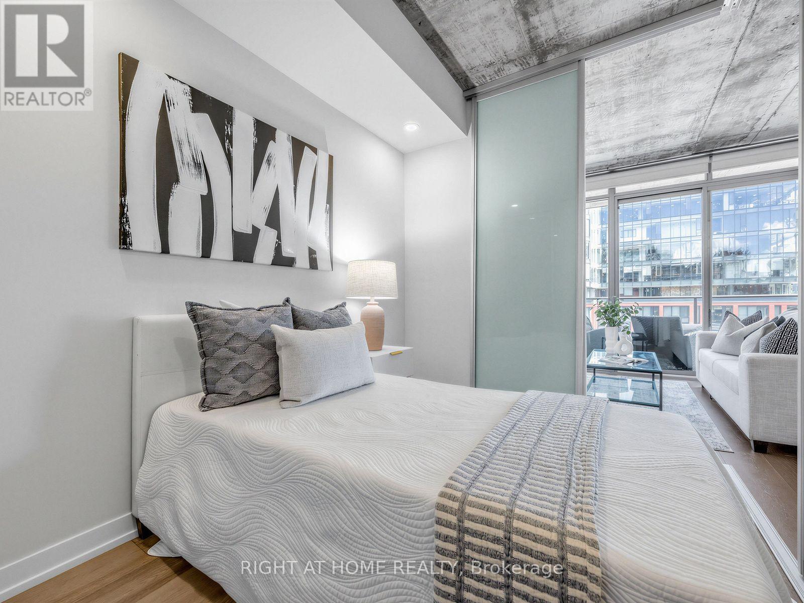 708 - 650 King Street West Street W, Toronto, Ontario  M5V 1M5 - Photo 21 - C13823774
