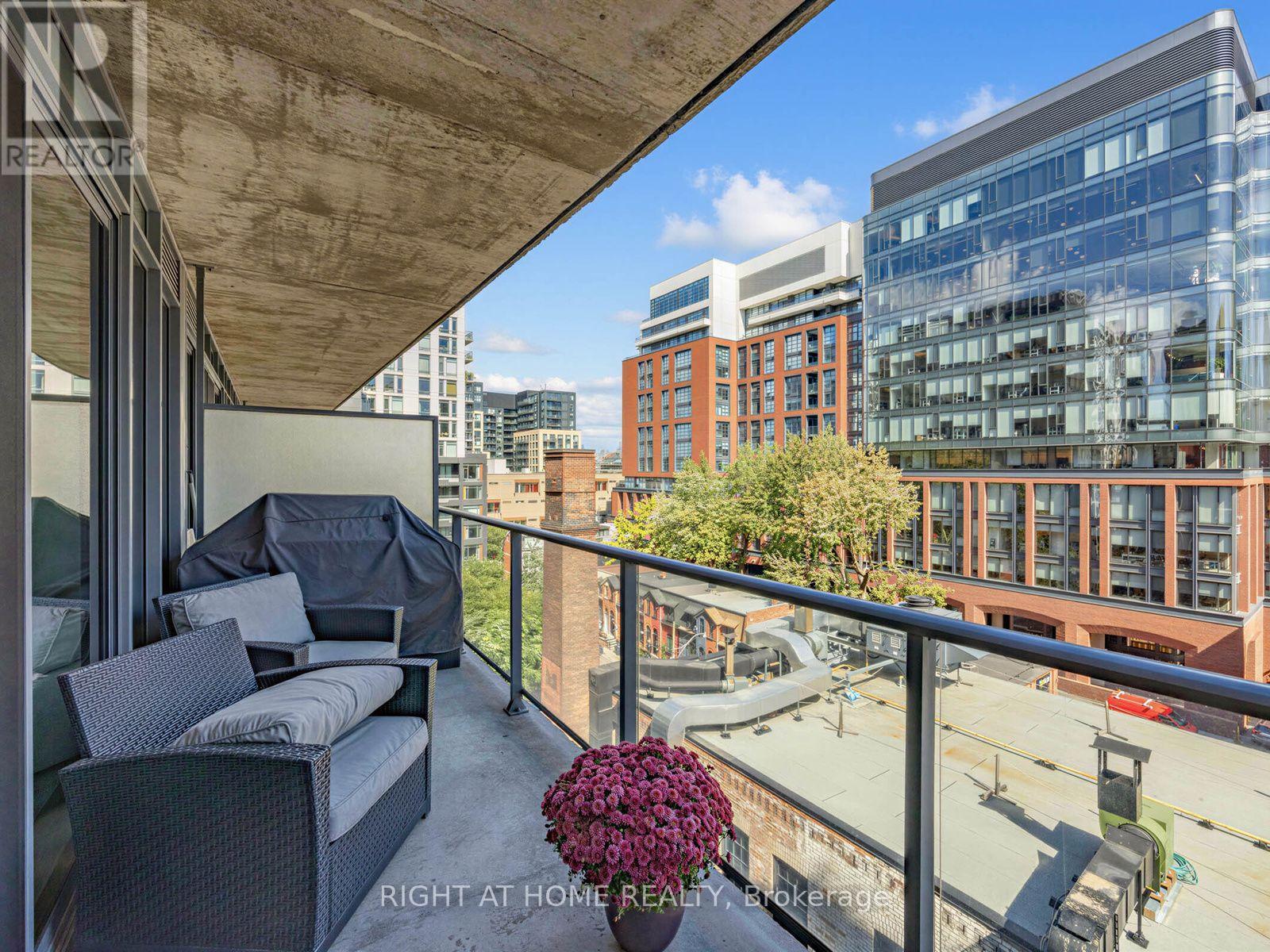 708 - 650 King Street West Street W, Toronto, Ontario  M5V 1M5 - Photo 25 - C13823774