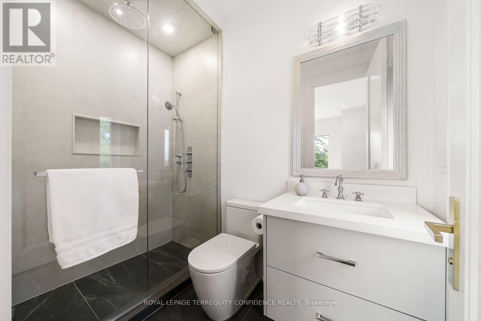 8 Canary Crescent, Toronto, Ontario  M2K 1Z1 - Photo 35 - C13823792