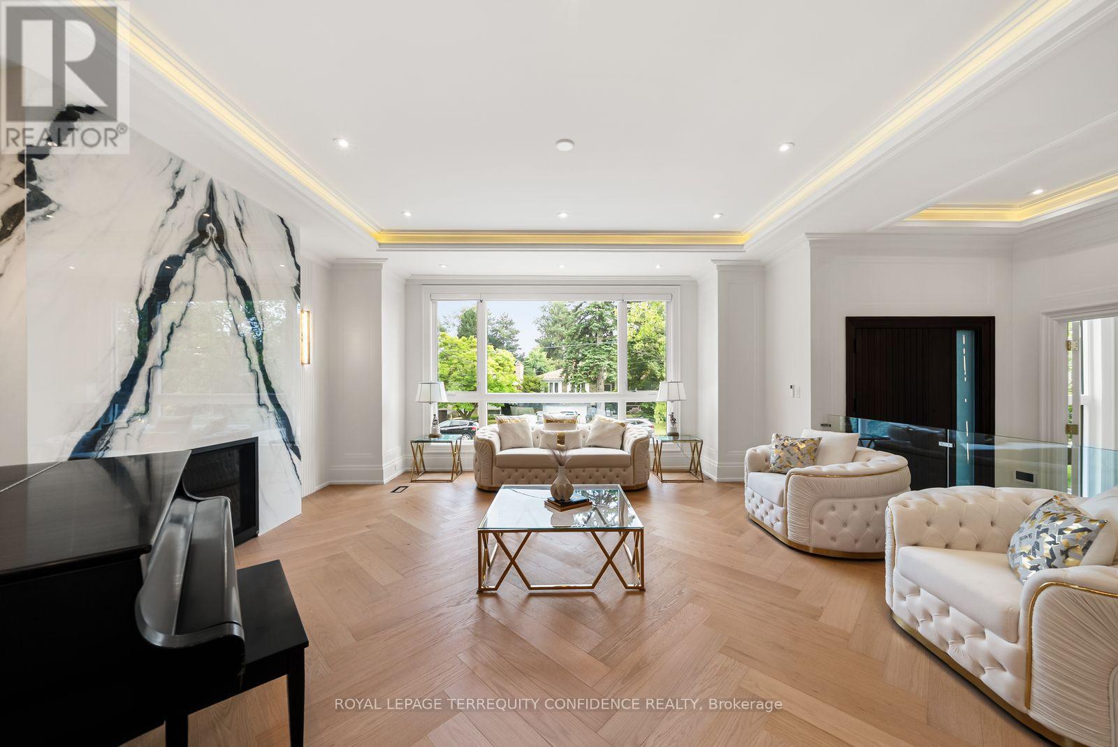 8 Canary Crescent, Toronto, Ontario  M2K 1Z1 - Photo 6 - C13823792