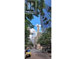 TH1 - 75 ST NICHOLAS STREET, Toronto, Ontario