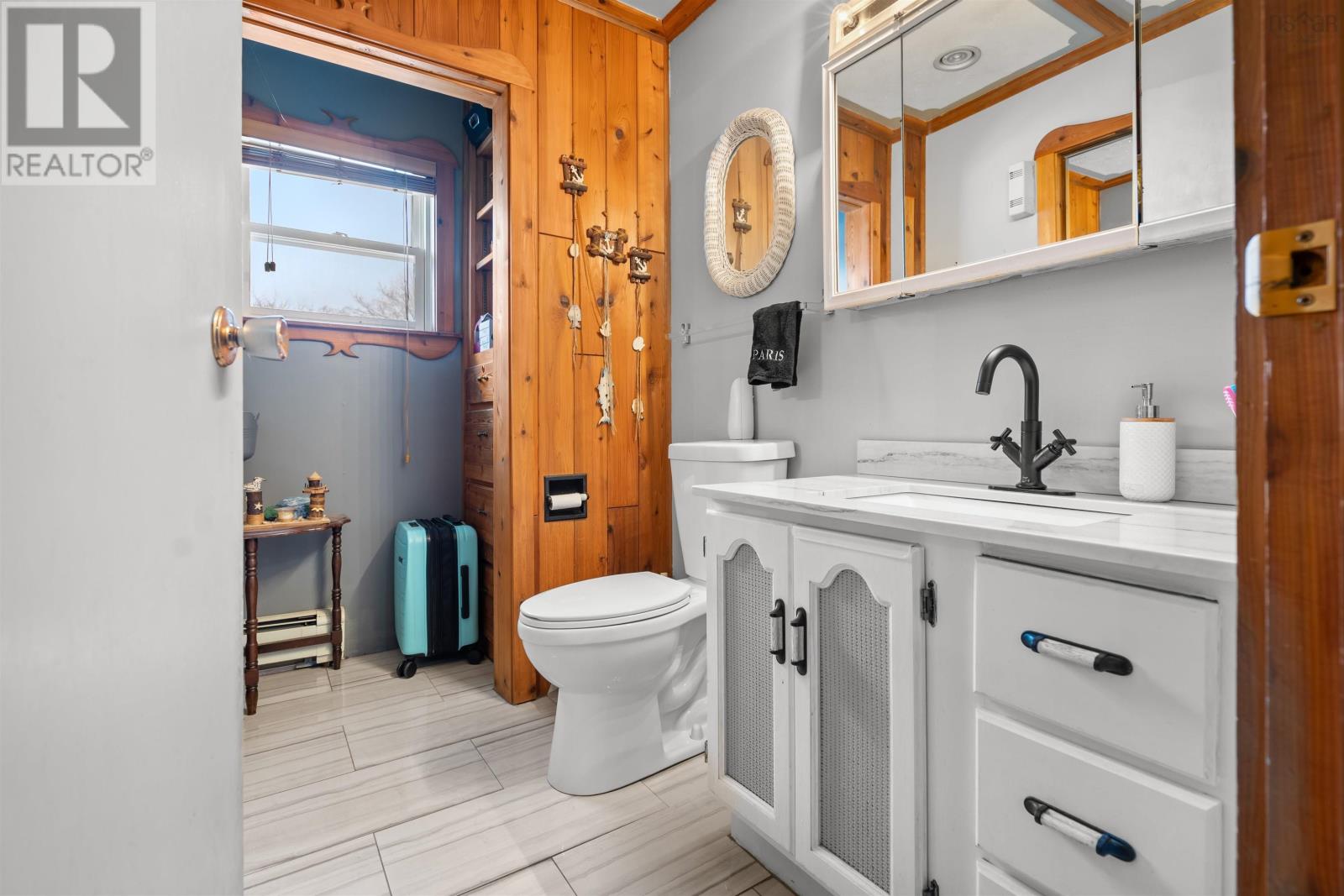 16 Rogers Avenue, Amherst, Nova Scotia  B4H 2J7 - Photo 38 - 202617604