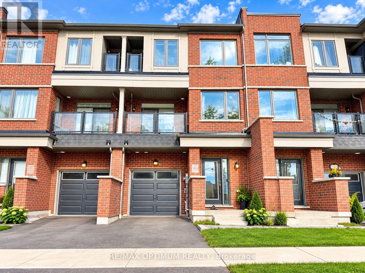 2004 Cameron Lott Crescent, Oshawa, Ontario  L1L 0S1 - Photo 4 - E13823740