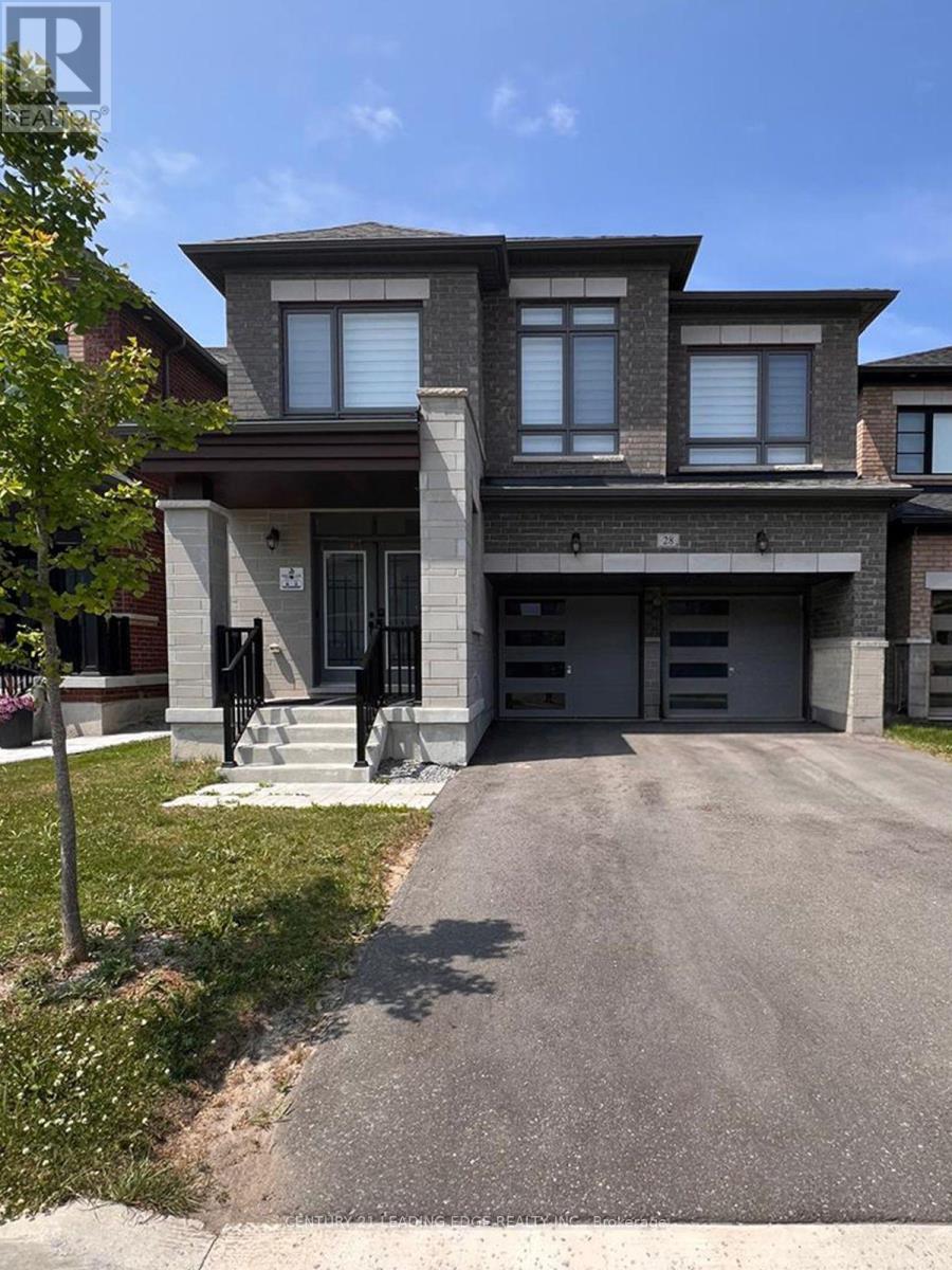 28 VICKERY STREET, Whitby, Ontario