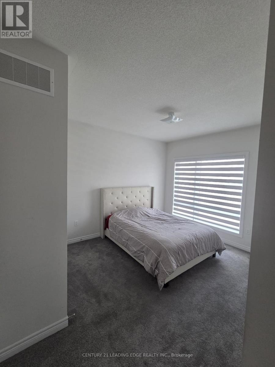 28 Vickery Street, Whitby, Ontario  L1P 0L2 - Photo 25 - E13824042
