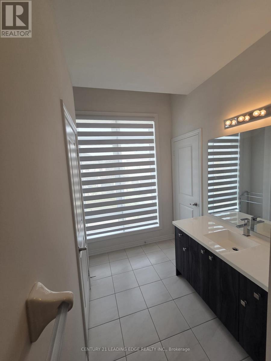 28 Vickery Street, Whitby, Ontario  L1P 0L2 - Photo 28 - E13824042