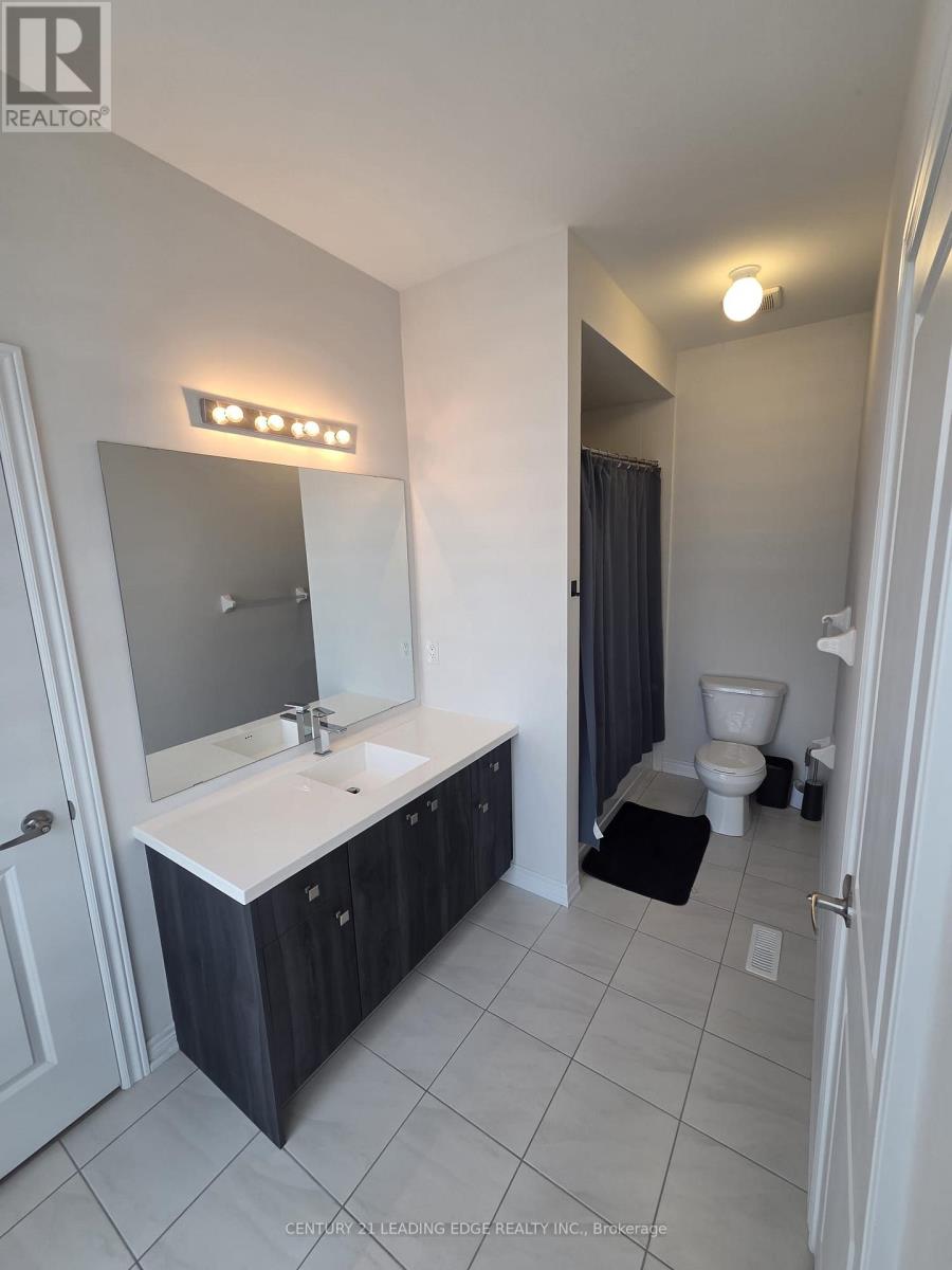 28 Vickery Street, Whitby, Ontario  L1P 0L2 - Photo 29 - E13824042