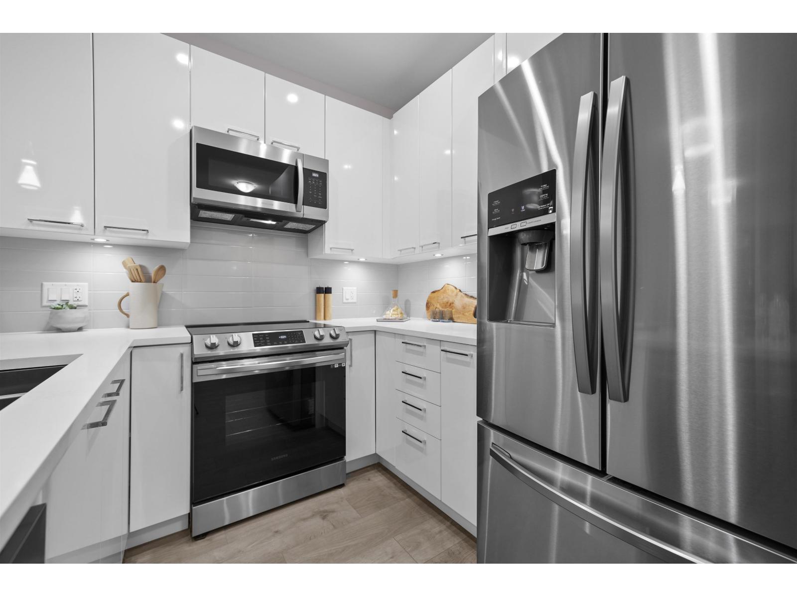 202 7375 Horne Street, Mission, British Columbia  V0V 0V0 - Photo 4 - R3167943