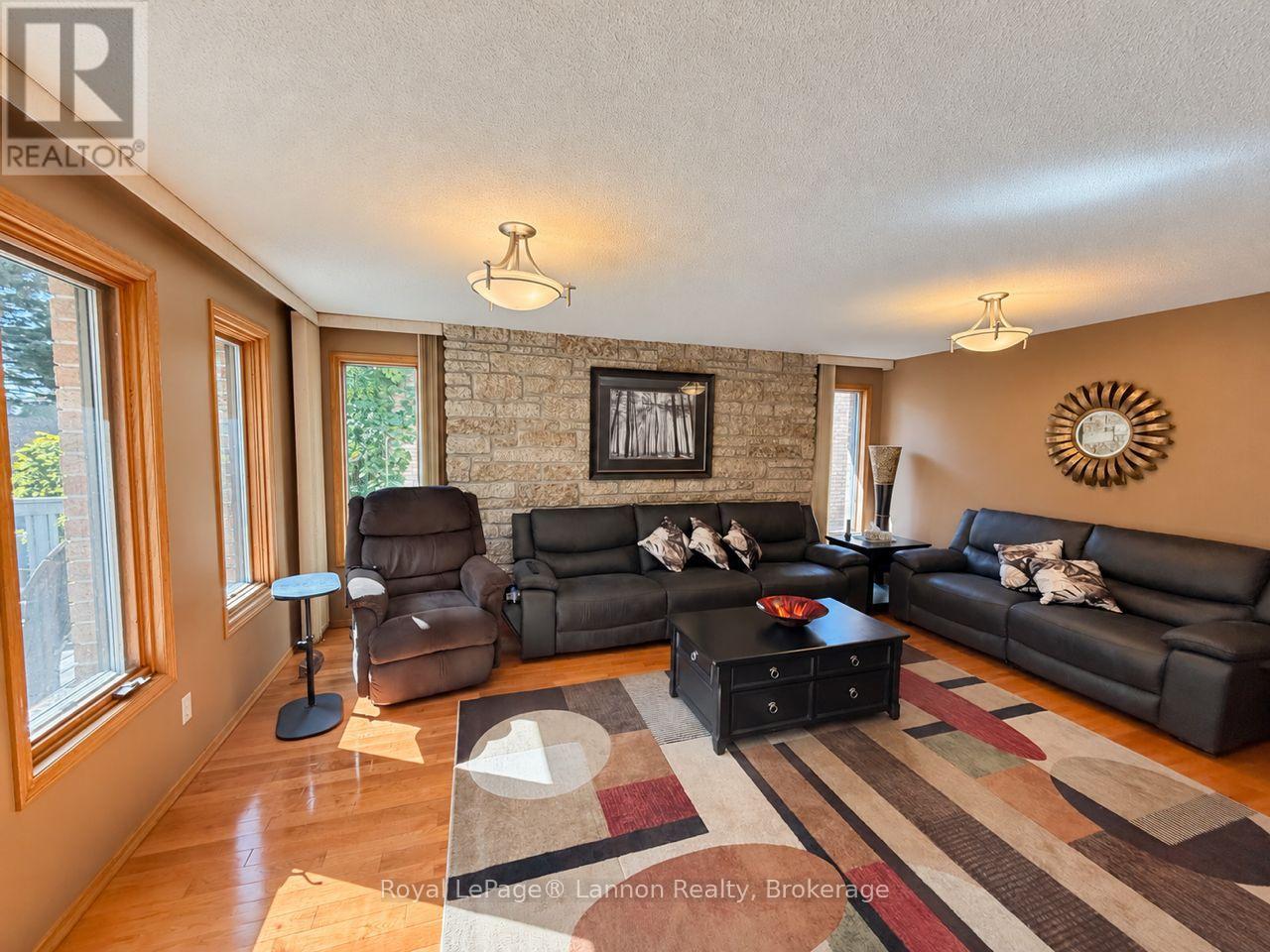 149 Timberline Drive, Thunder Bay, Ontario  P7G 1A4 - Photo 4 - X13824016