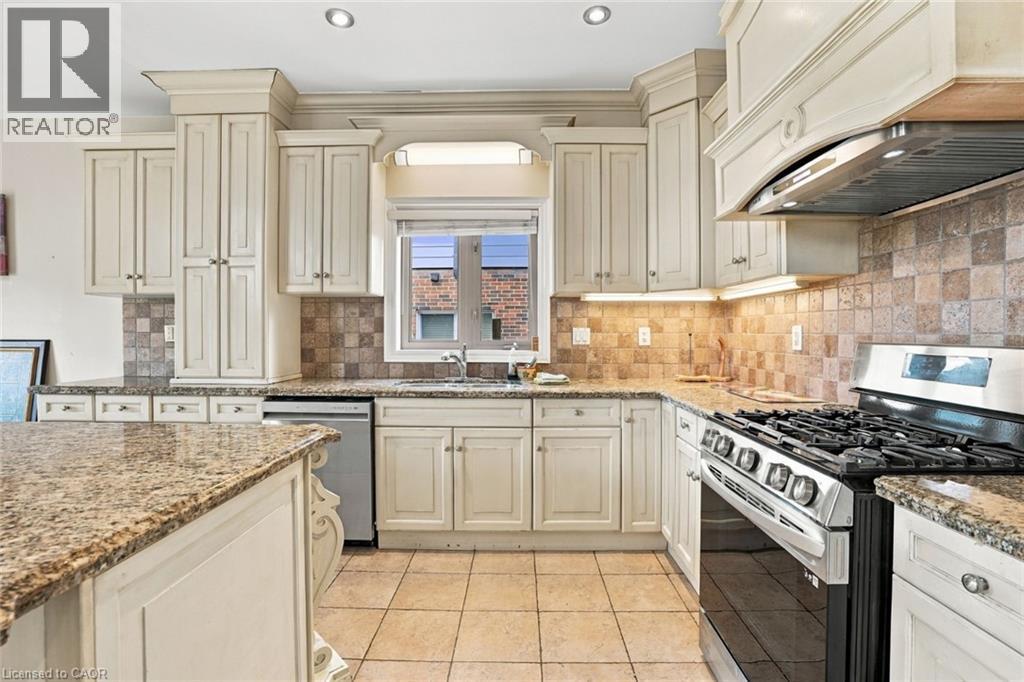 261 Federal Street, Hamilton, Ontario  L8E 1P8 - Photo 16 - 40865588