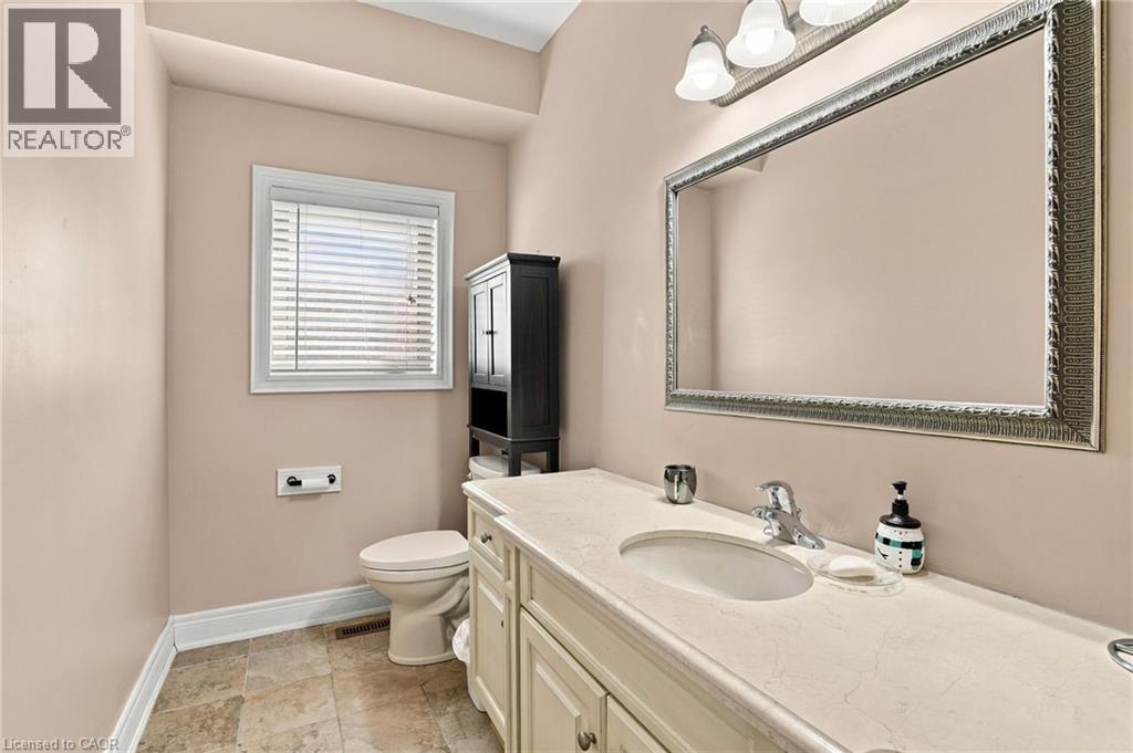 261 Federal Street, Hamilton, Ontario  L8E 1P8 - Photo 21 - 40865588