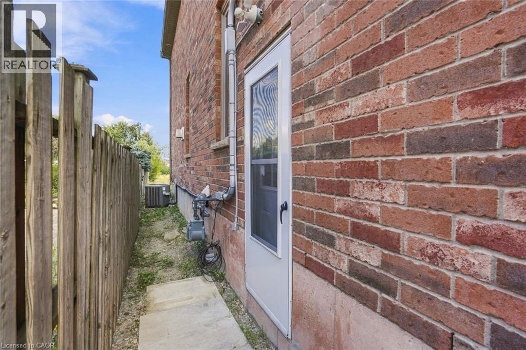 261 Federal Street, Hamilton, Ontario  L8E 1P8 - Photo 47 - 40865588