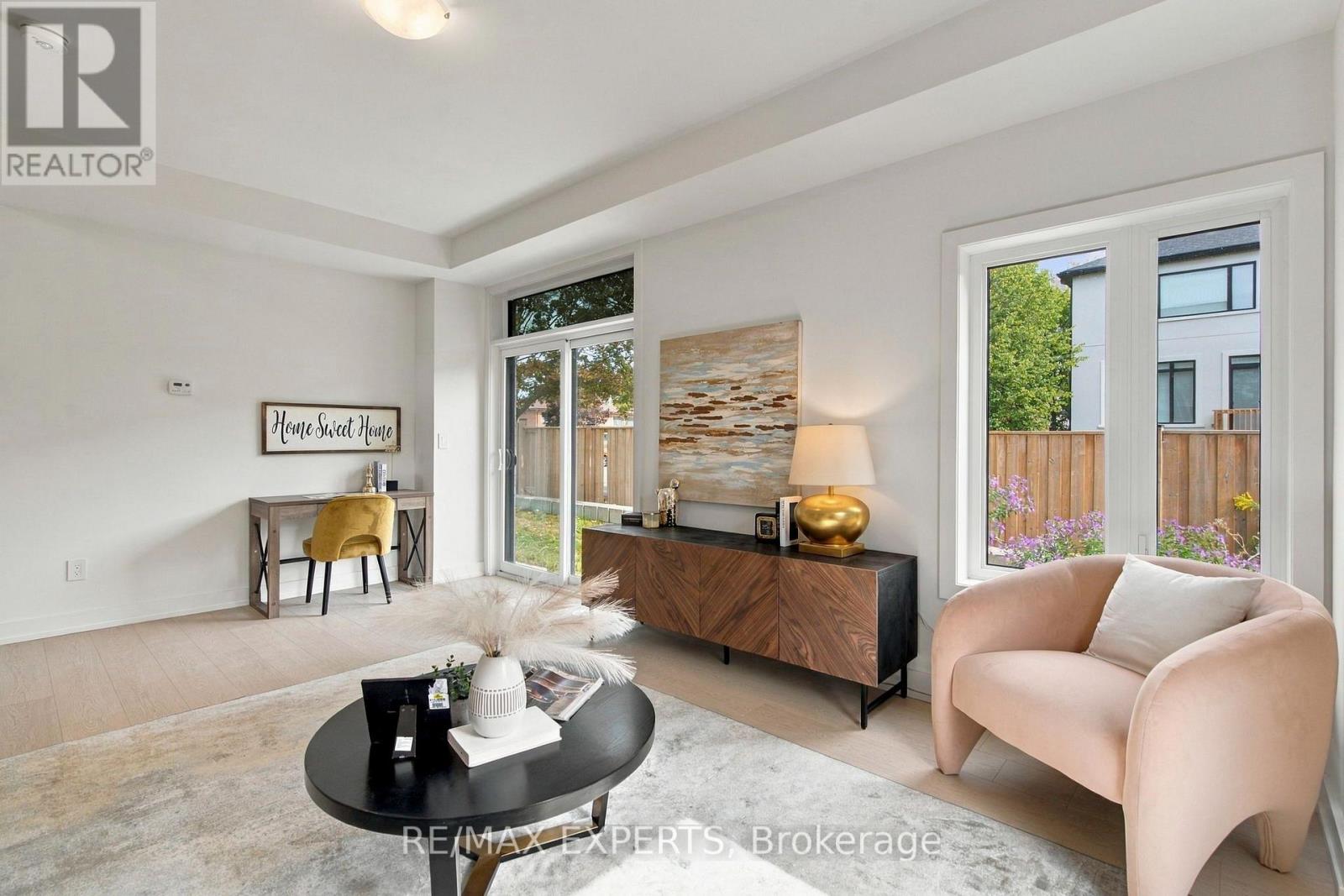 23 Carl Hill Lane, Richmond Hill, Ontario  L4C 7A6 - Photo 13 - N13823816