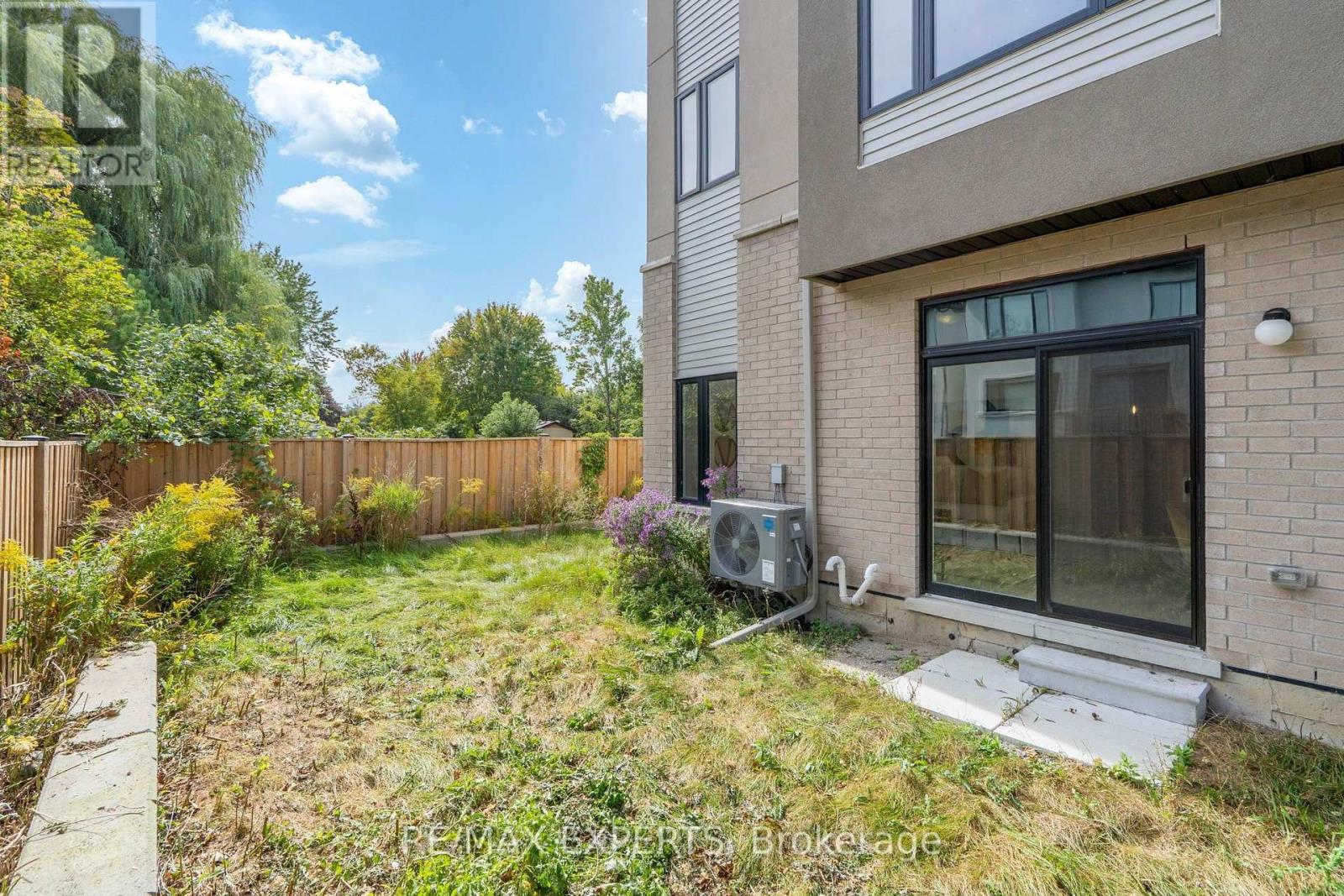 23 Carl Hill Lane, Richmond Hill, Ontario  L4C 7A6 - Photo 43 - N13823816