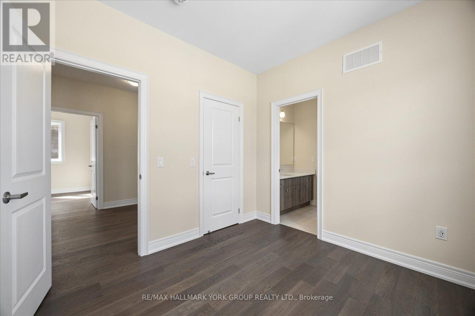 278 Walter English Drive, East Gwillimbury, Ontario  L9N 0Z4 - Photo 29 - N13823818