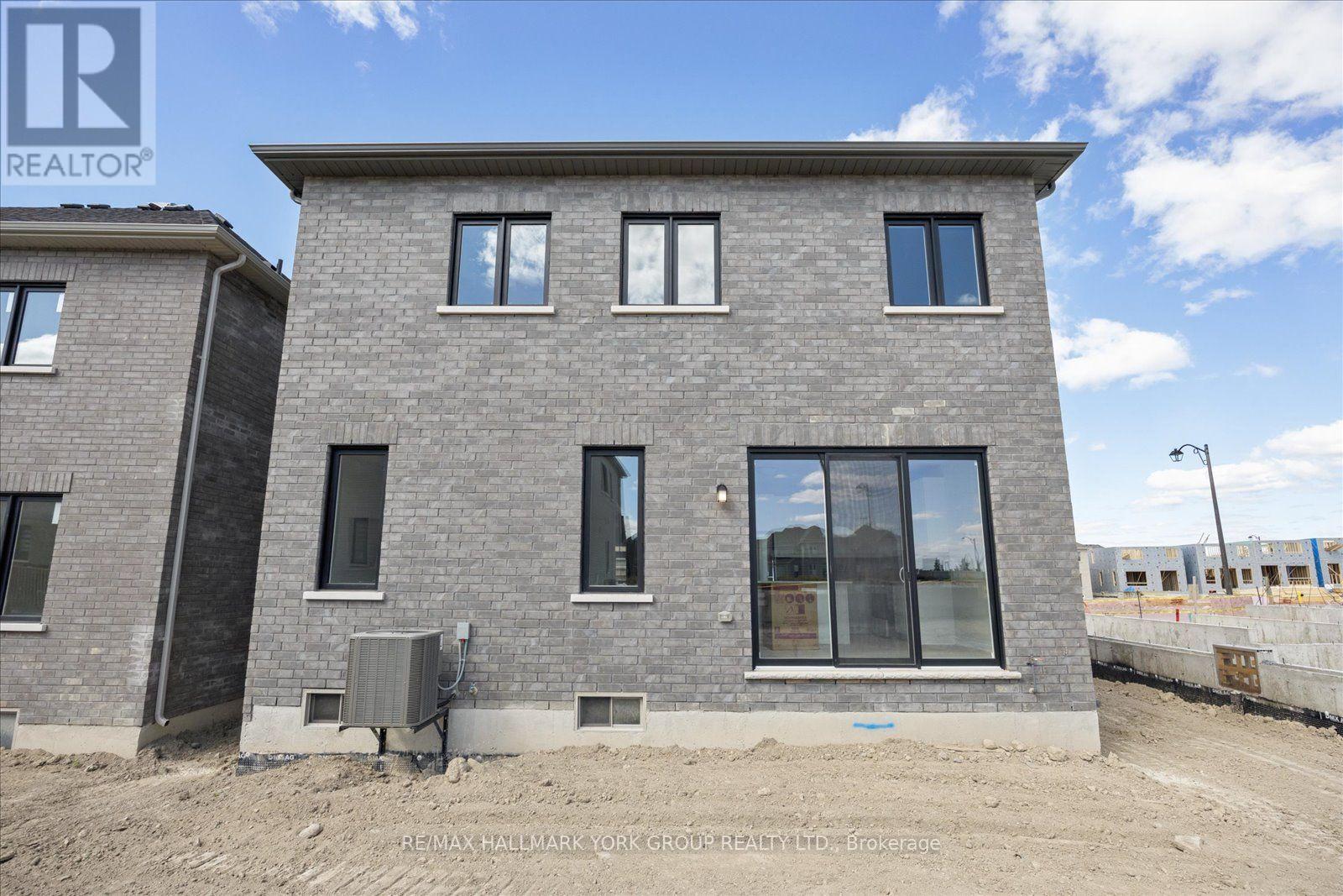 278 Walter English Drive, East Gwillimbury, Ontario  L9N 0Z4 - Photo 39 - N13823818