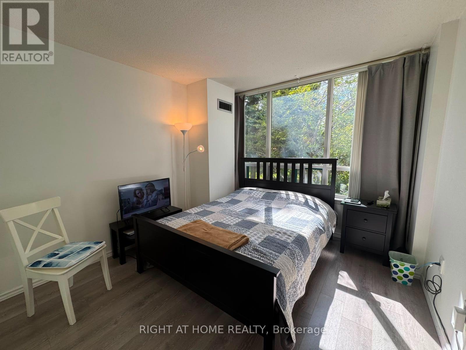 210 - 7250 Yonge Street, Vaughan, Ontario  L4J 7X1 - Photo 25 - N13823886