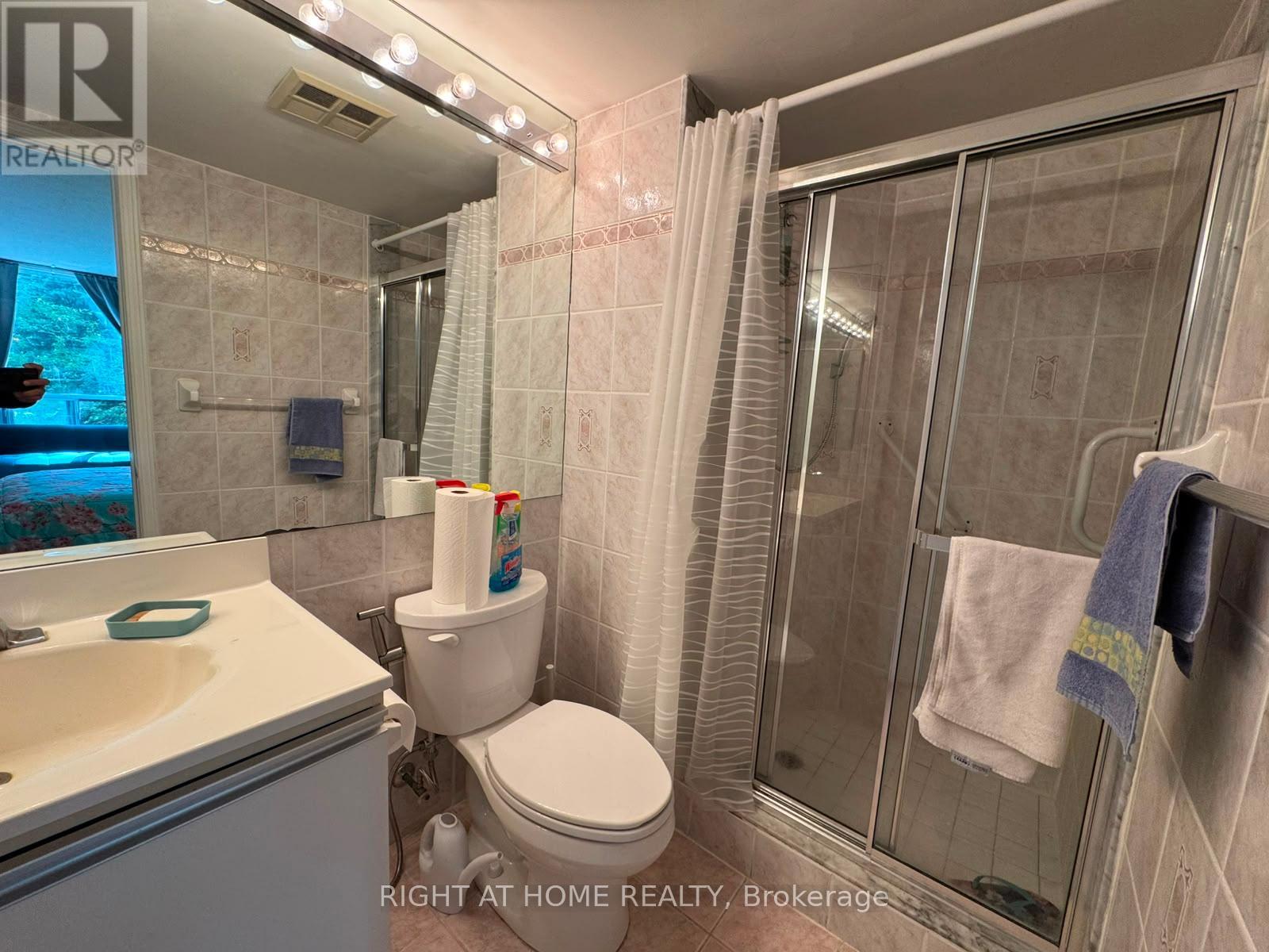 210 - 7250 Yonge Street, Vaughan, Ontario  L4J 7X1 - Photo 29 - N13823886