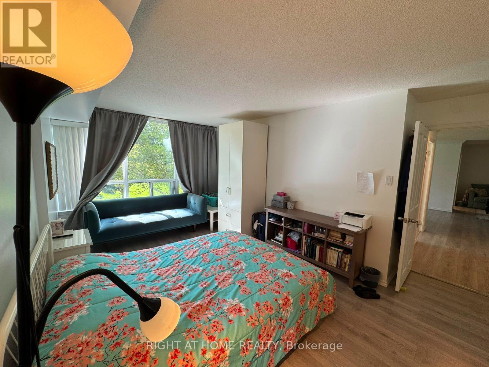 210 - 7250 Yonge Street, Vaughan, Ontario  L4J 7X1 - Photo 33 - N13823886