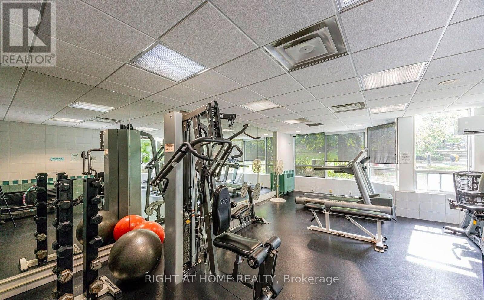 210 - 7250 Yonge Street, Vaughan, Ontario  L4J 7X1 - Photo 45 - N13823886