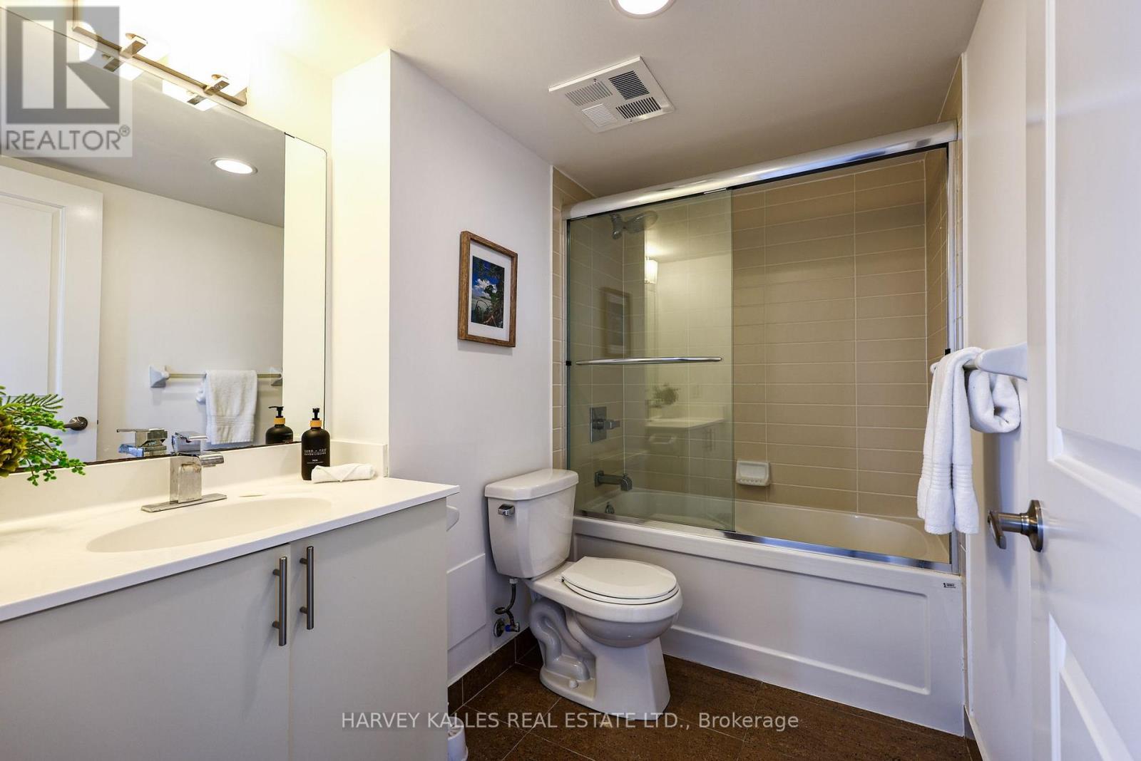317 - 75 Norman Bethune Avenue, Richmond Hill (Beaver Creek Business Park), Ontario  L4B 0B6 - Photo 30 - N13823936