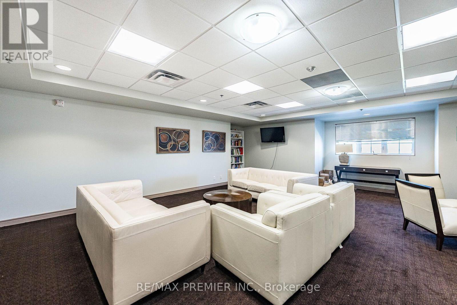 304 - 9451 Jane Street, Vaughan (Maple), Ontario  L6A 4H7 - Photo 23 - N13824008