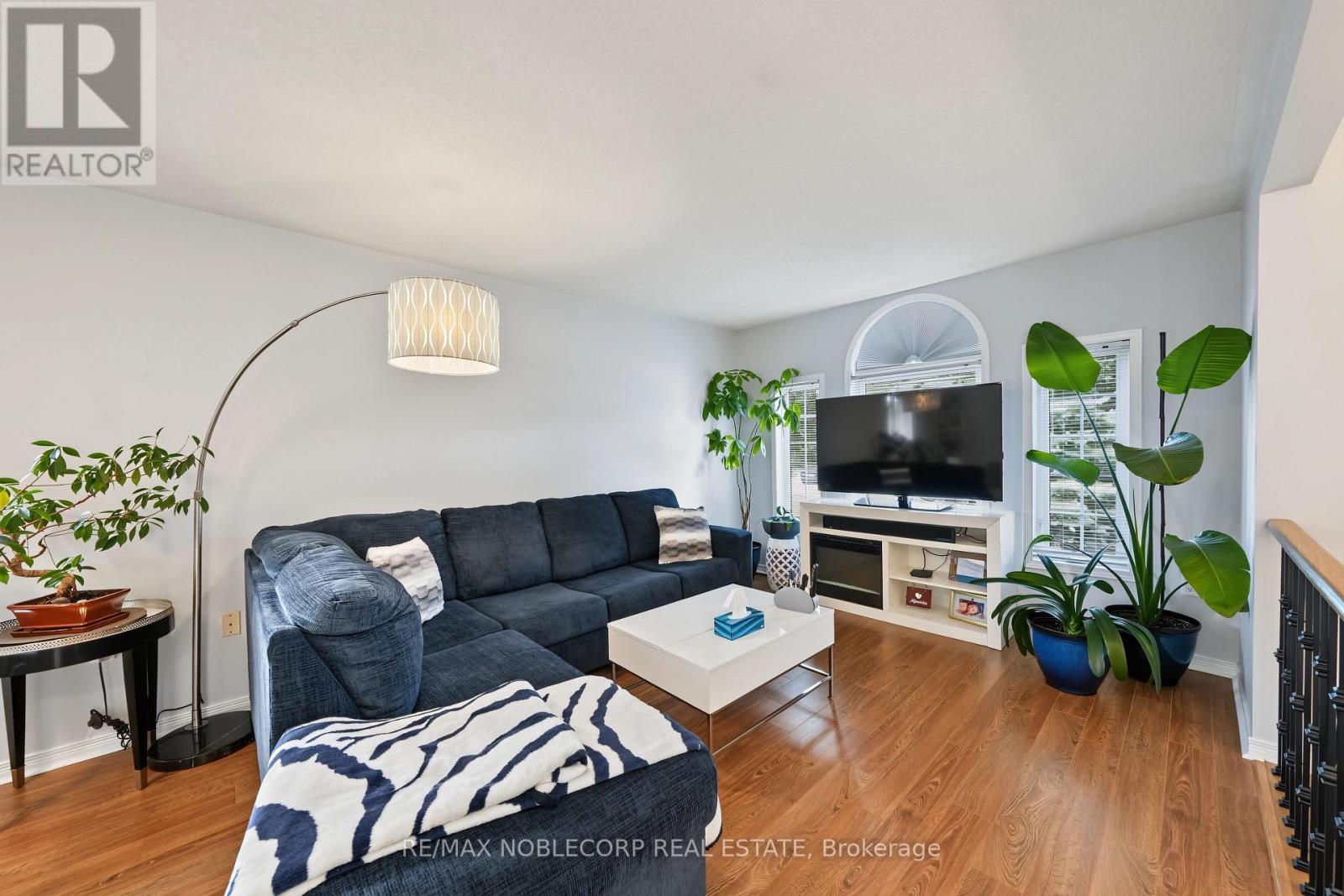 350 Emms Drive, Barrie (Holly), Ontario  L4N 8J4 - Photo 10 - S13823968