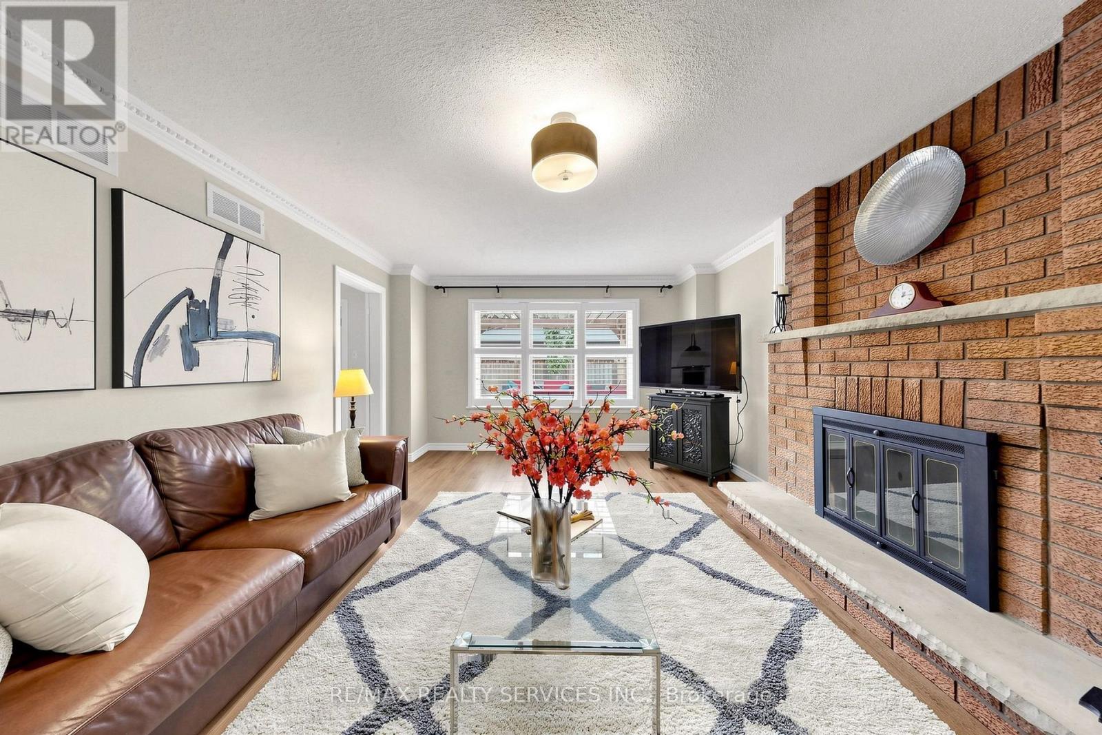 35 Linden Crescent, Brampton, Ontario  L6S 4G1 - Photo 13 - W13823778