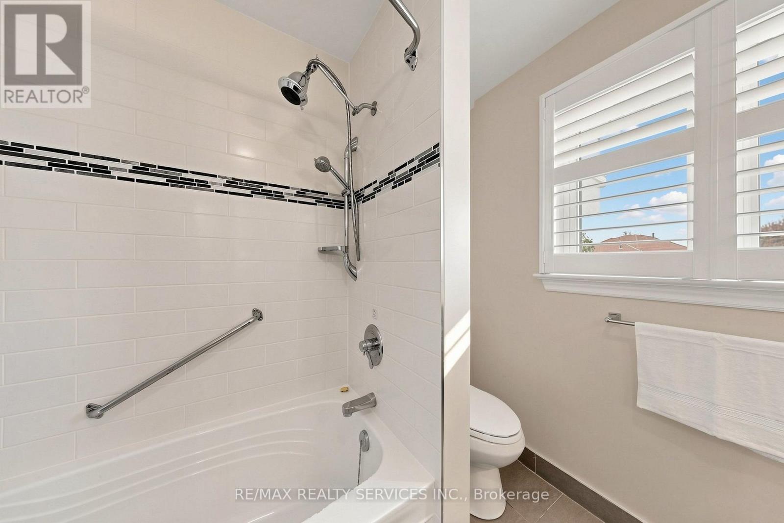 35 Linden Crescent, Brampton, Ontario  L6S 4G1 - Photo 36 - W13823778