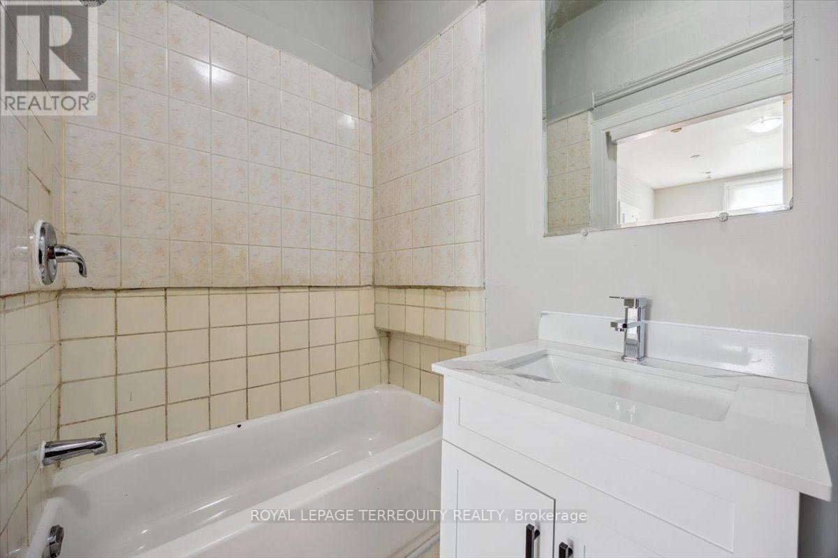 1 - 164 Main Street N, Brampton, Ontario  L6V 1N9 - Photo 15 - W13823910